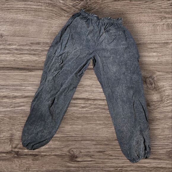 Urban Outfitters Distressed Tan Parachute Pants NWT - Picture 3 of 6